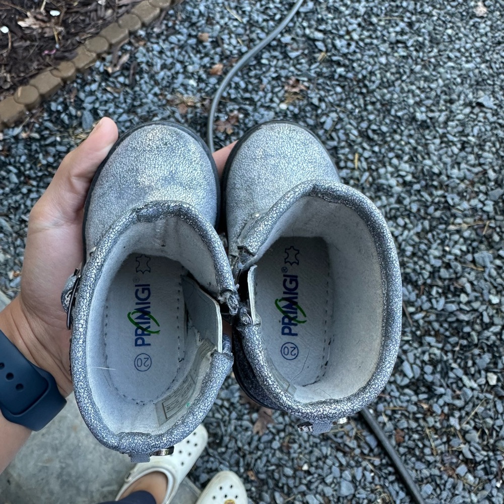 Primigi boots size 4 toddler